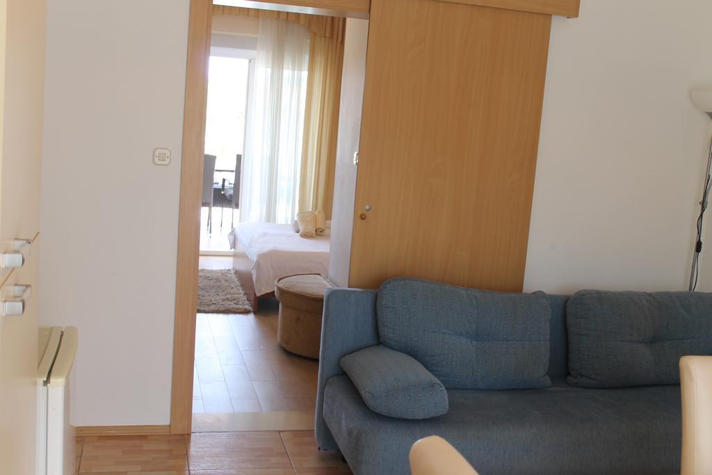 Apartments Roko Kolinda 비빈제 외부 사진