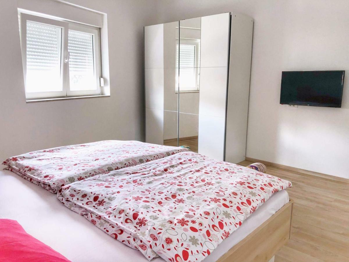 Apartments Roko Kolinda 비빈제 외부 사진